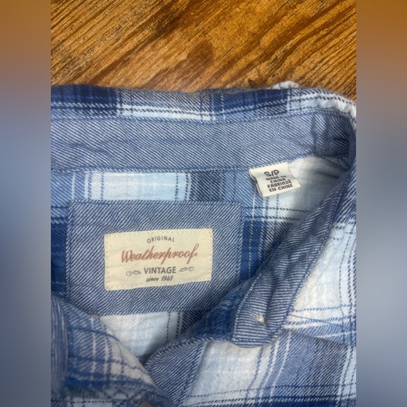 Weatherproof Vintage Blue and White Plaid Shirt - Picture 2 of 5